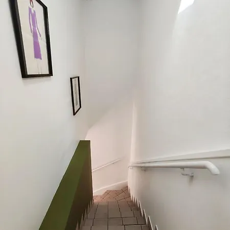 Charming Townhouse 度假居 *