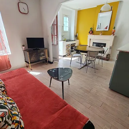 Charming Townhouse *